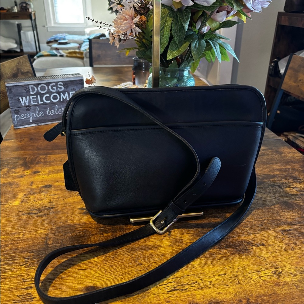 Vintage Coach Oliver Bag Black Leather Crossbody USA Made